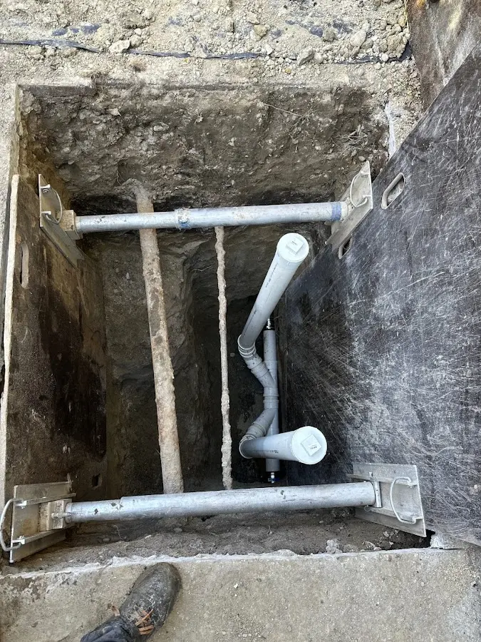 Experienced plumber completing Gas Line Repair work in Forest Hill